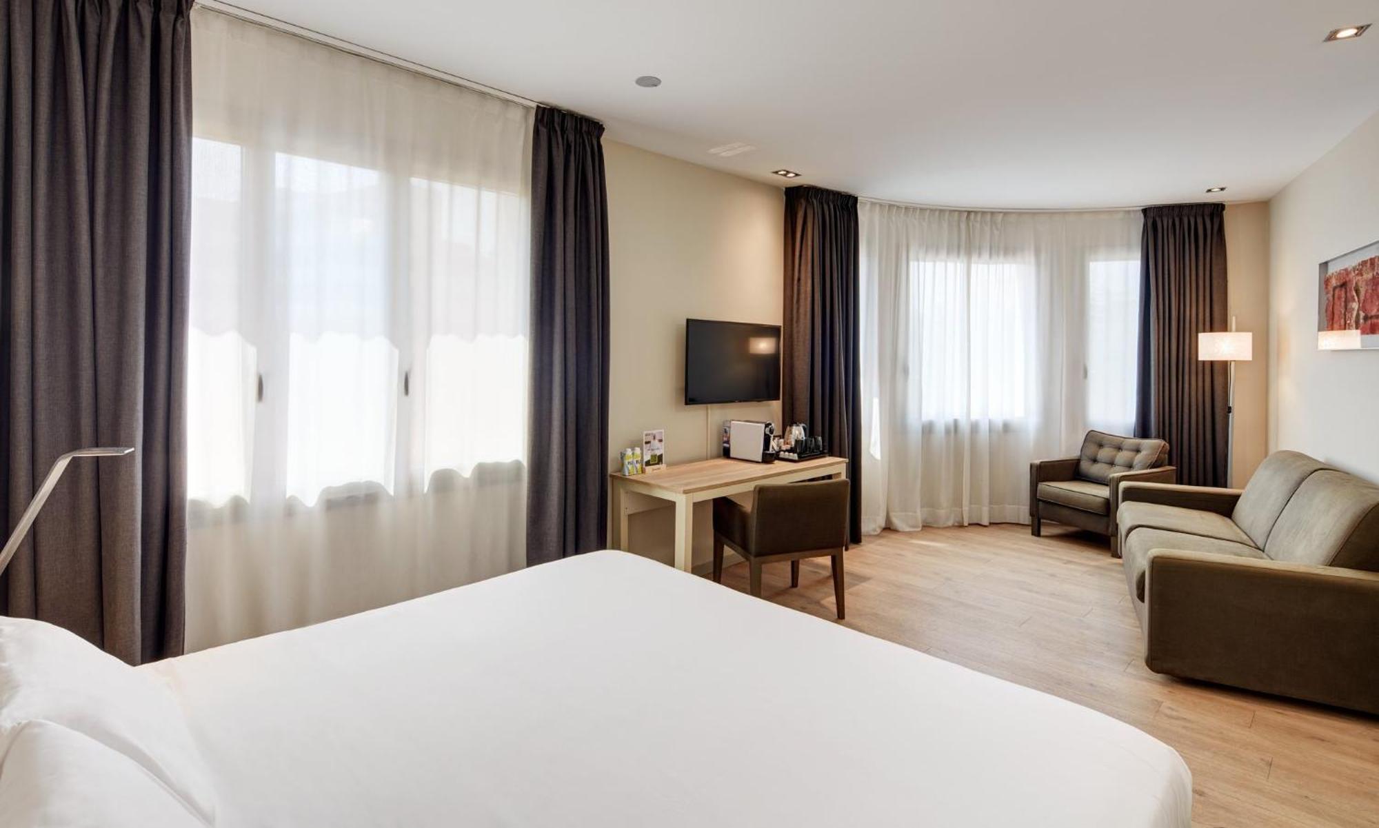 Sercotel Amister Art Hotel Barcelona Bagian luar foto